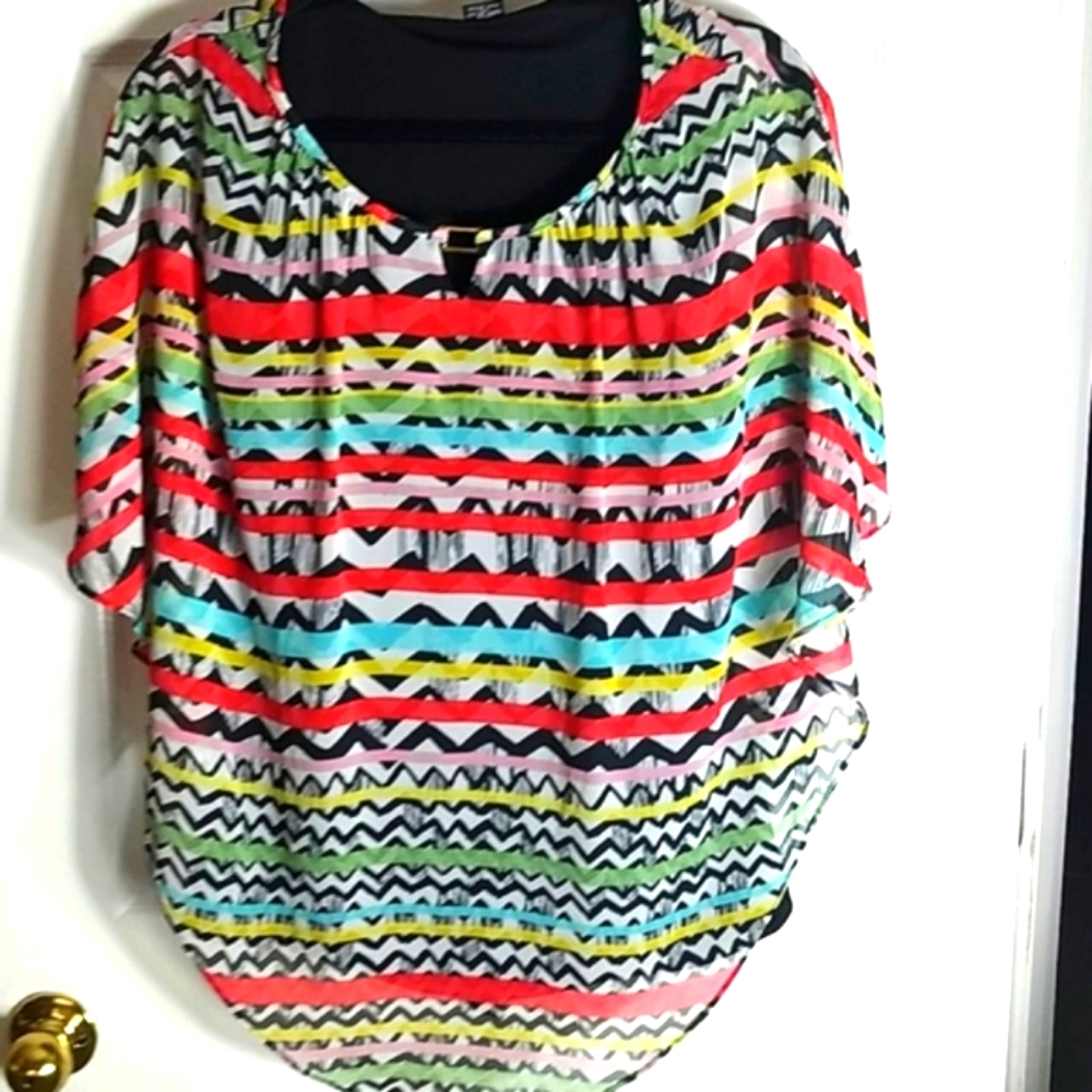 Robert Louis, 1-29, Flutter Tank, Multi- Color, great With Jeans/shorts. size L